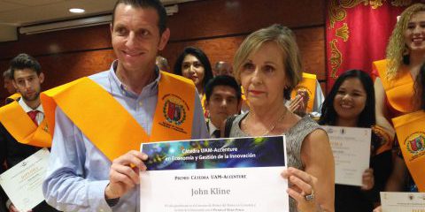 Premio-mejor-poster-MEGIN-17-18