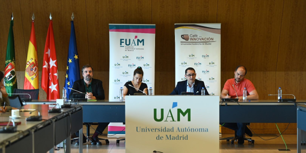 José Guimón y Oihana Basilio en el #CaféUAM_Innovación