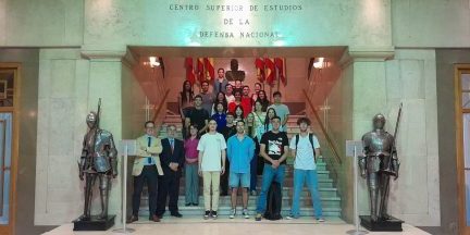 Visita del MEGIN al CESEDEN