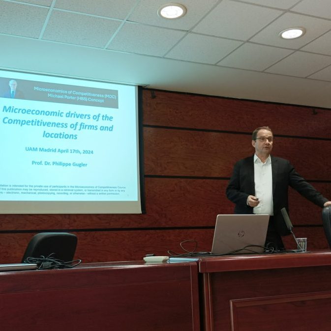 Philippe Gugler, seminario "The microeconomic drivers of the competitiveness of firms and locations"